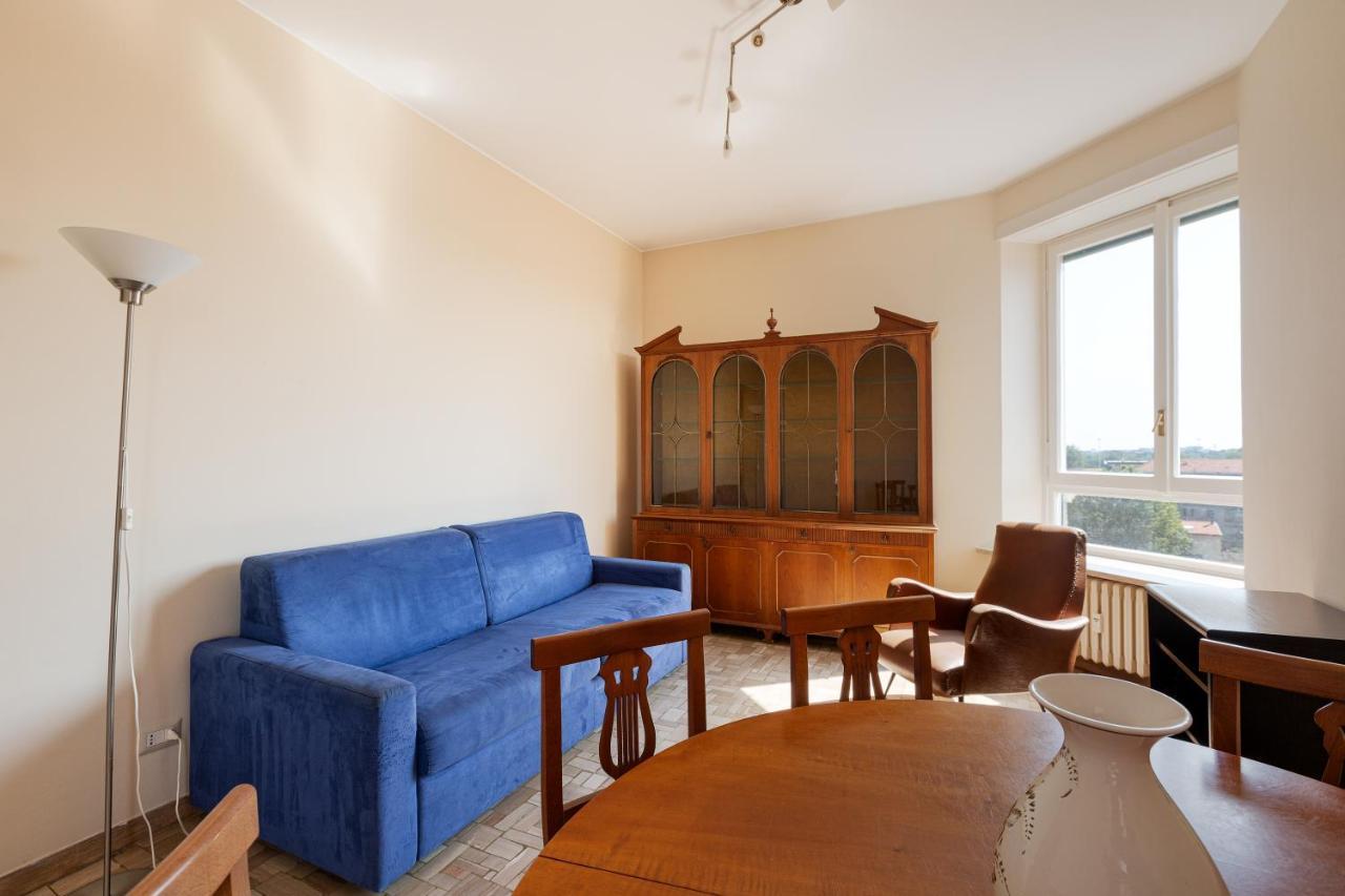 Milano - Roomy Apartment 300 M From M3 Affori Fn! Exterior foto