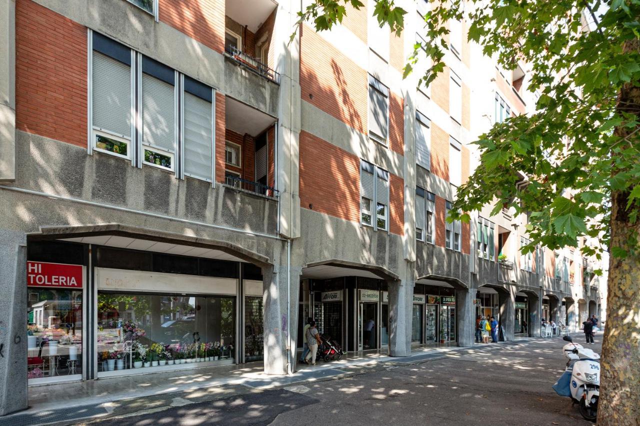 Milano - Roomy Apartment 300 M From M3 Affori Fn! Exterior foto